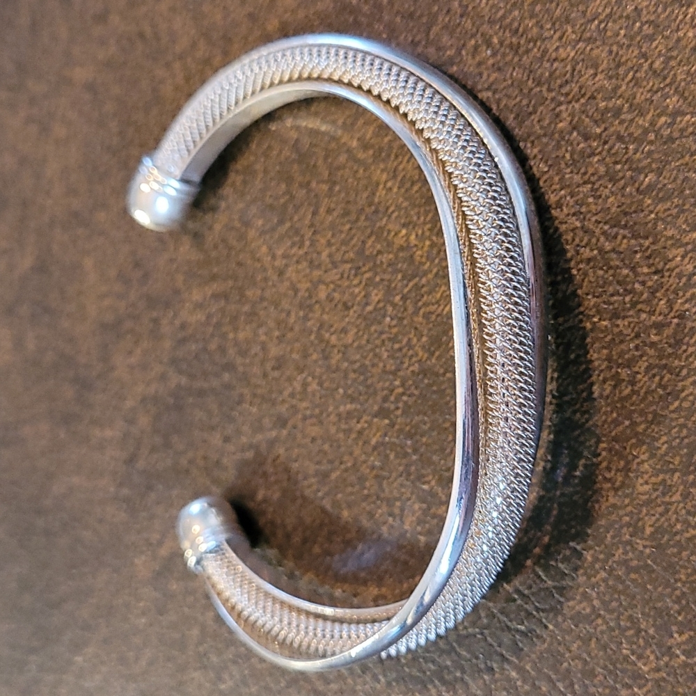 Silver sterling 925 Bangle